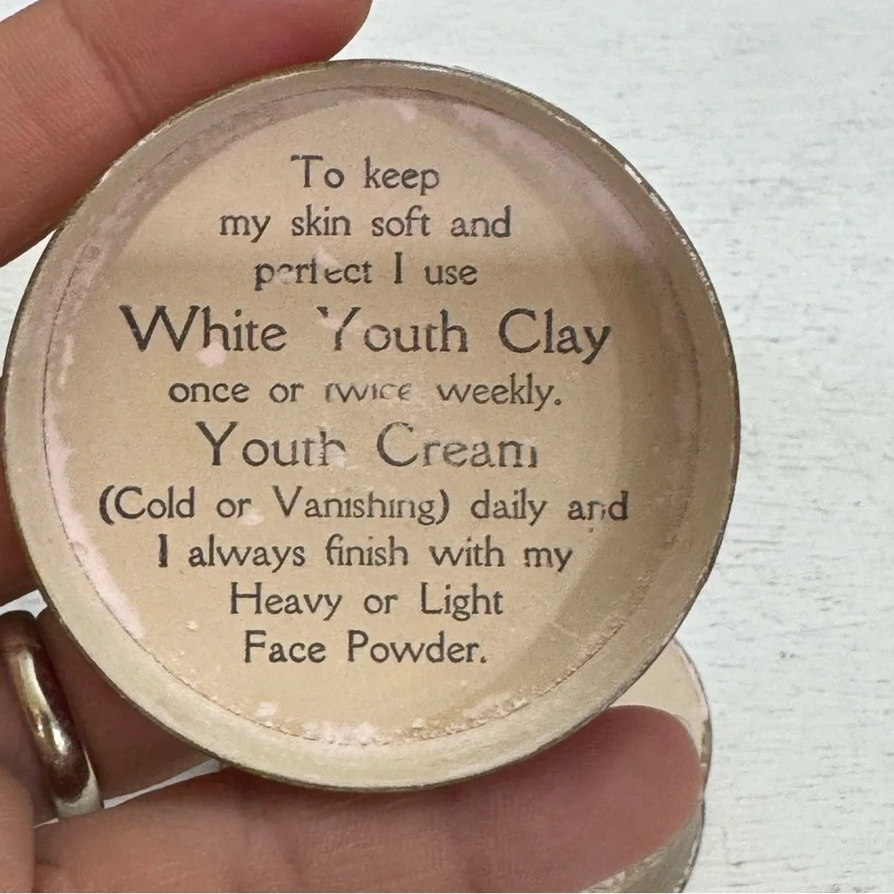 Vintage 1930s Edna Wallace Hopper Face Powder